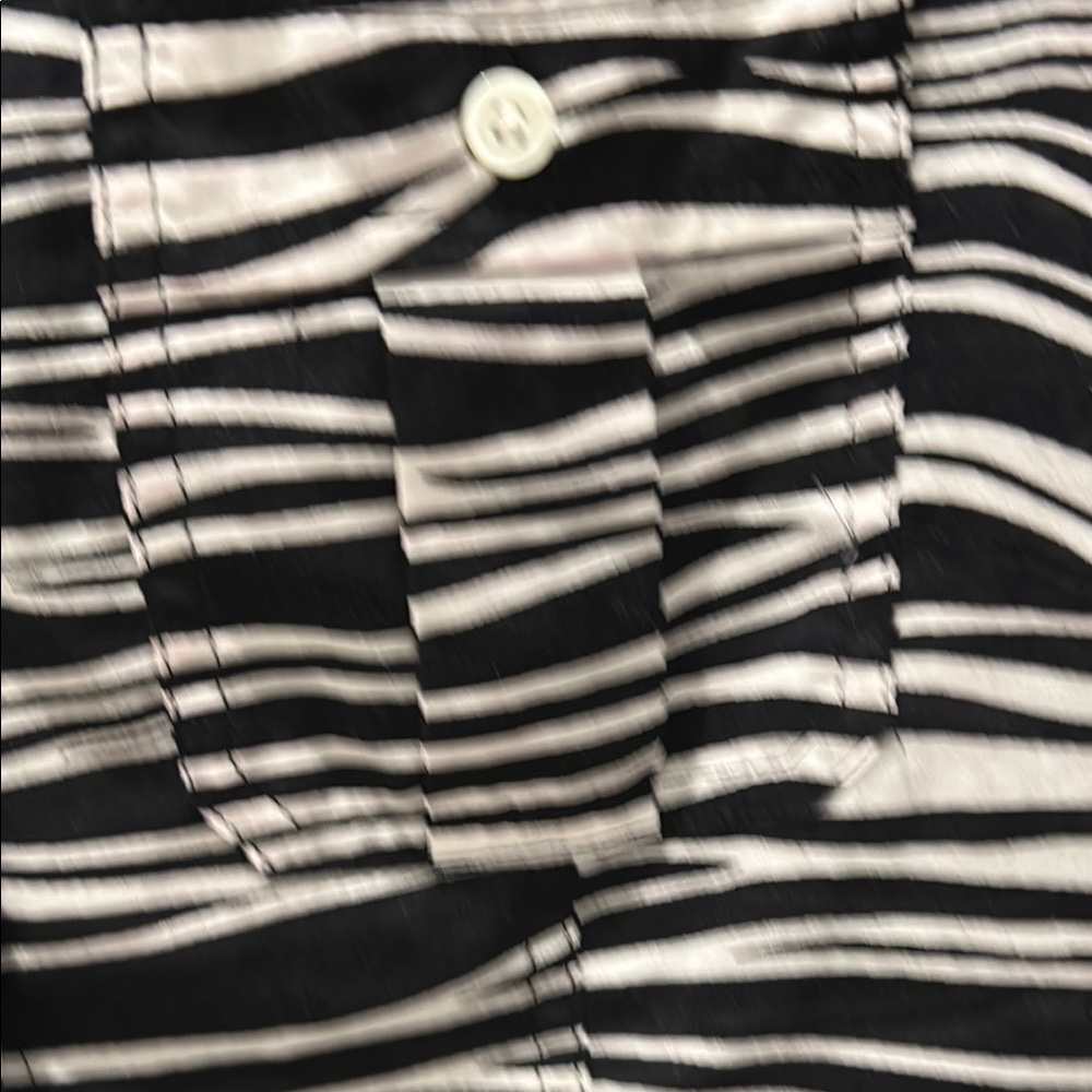 MICHAEL KORS Black and White Striped Women's Top - Picture 5 of 8